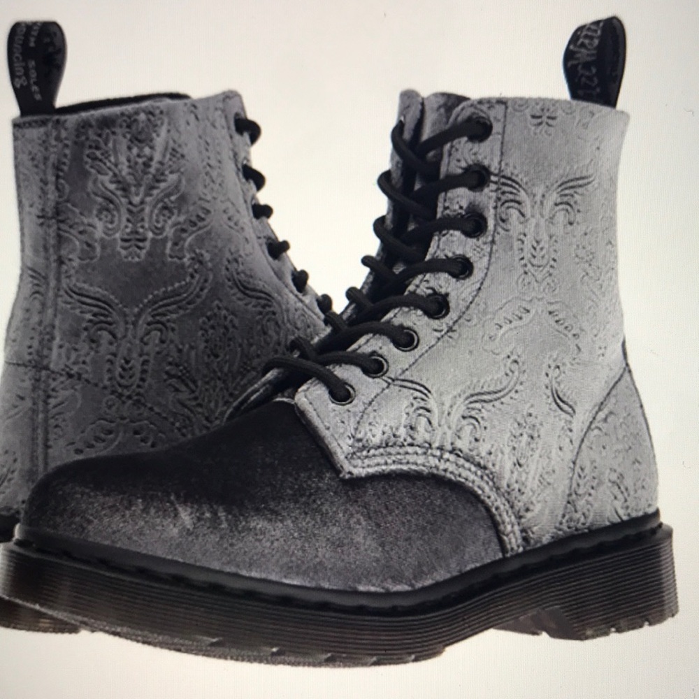 NWT Dr. Marten Women’s Brocade Combat Boot